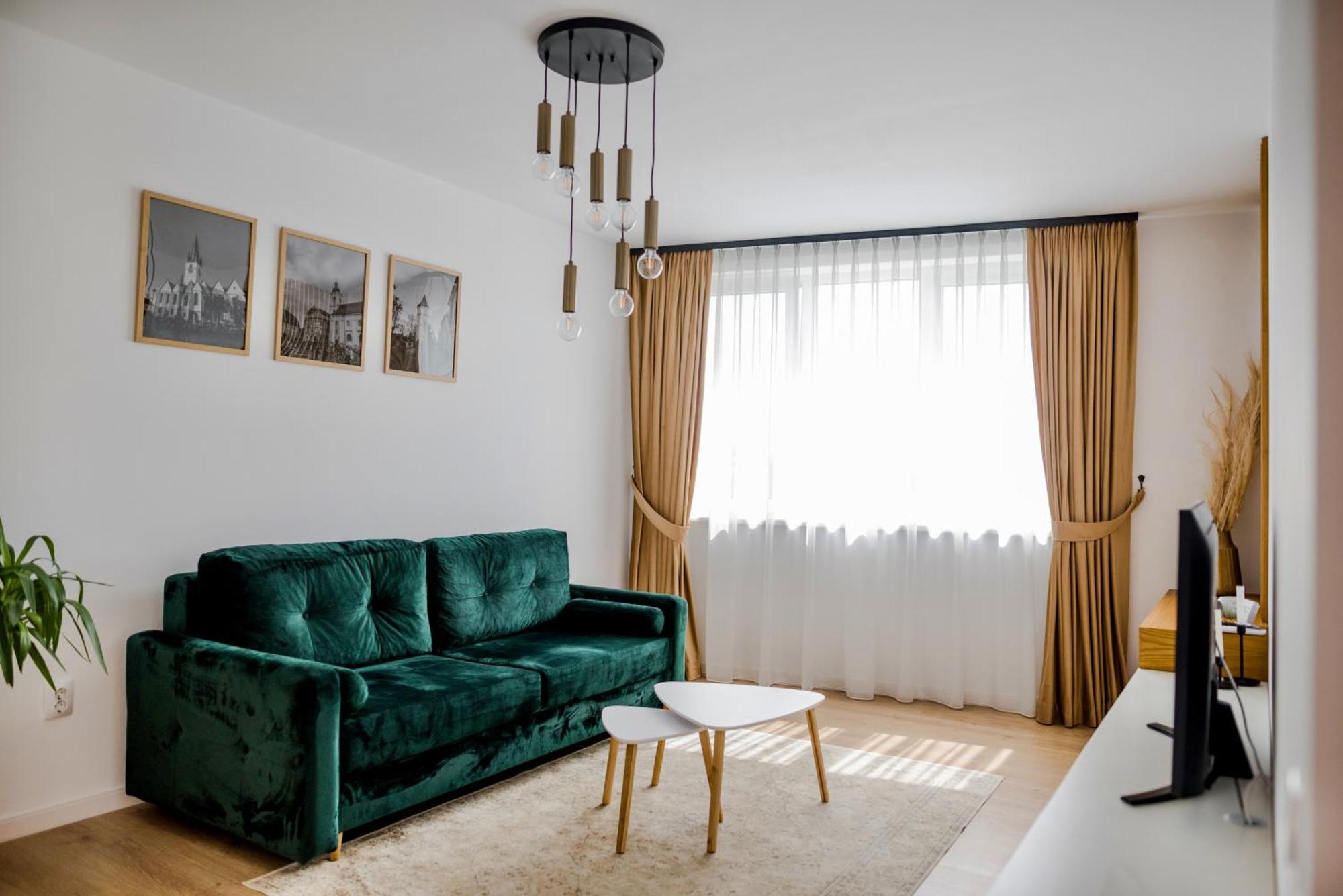 Amazing Mountain View Apartment Sibiu Eksteriør bilde
